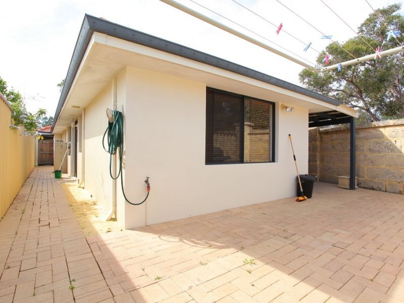 50 Klem Avenue, Redcliffe WA 6104