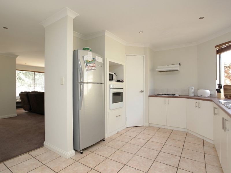 50 Klem Avenue, Redcliffe WA 6104