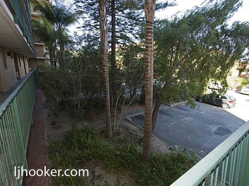 11/80-82 King George Street, Victoria Park WA 6100