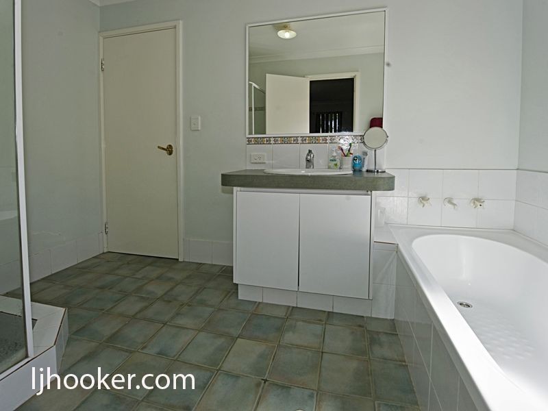 2/231 Brixton Street, Kenwick WA 6107