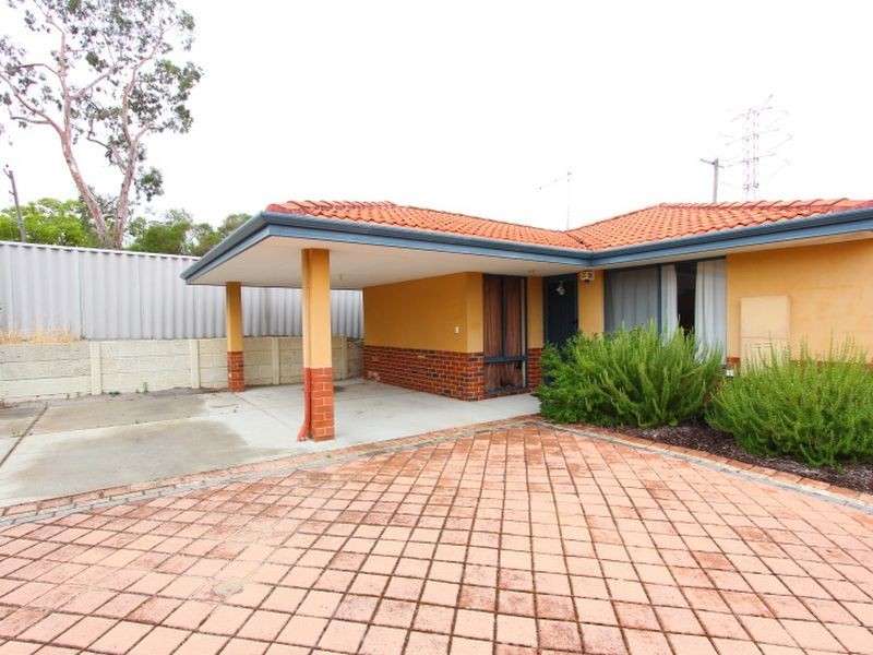 8/24 Farnham Street, Bentley WA 6102