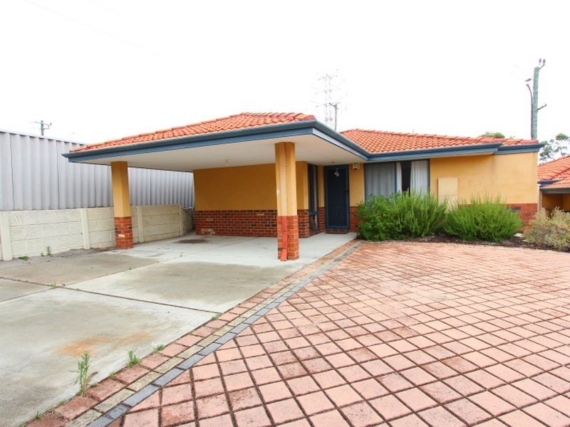 8/24 Farnham Street, Bentley WA 6102