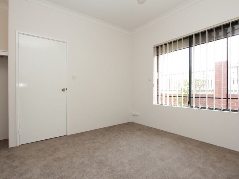 1/129 Hordern Street, Victoria Park WA 6100