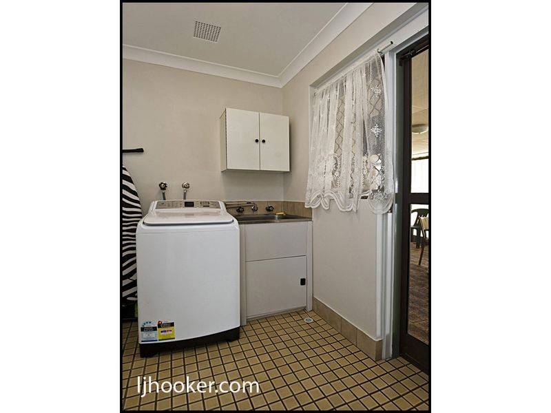 1/12 Basinghall Street, East Victoria Park WA 6101