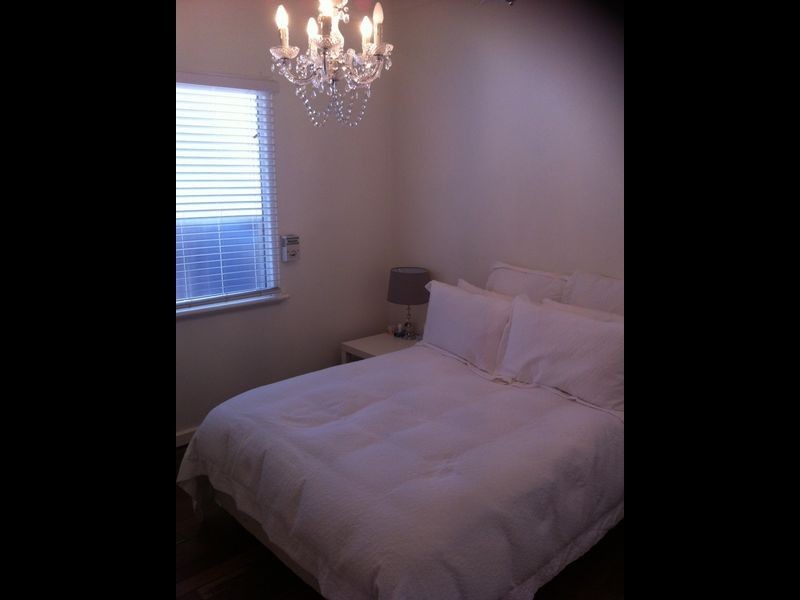 10 Reen Street, St James WA 6102