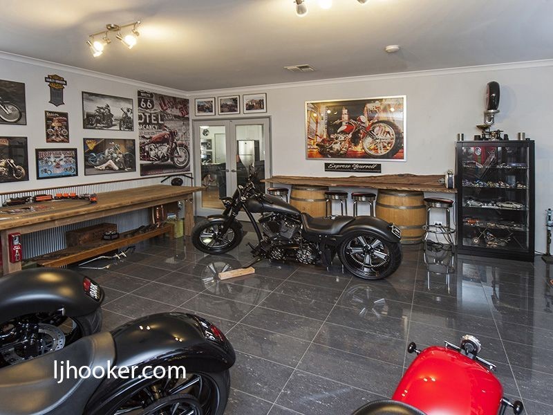 8A Rathay Street, Victoria Park WA 6100