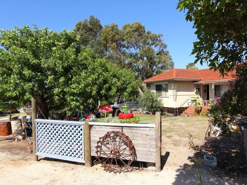 39 Butler Street, Willagee WA 6156