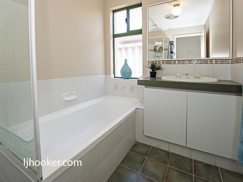 1/227 Brixton Street, Kenwick WA 6107