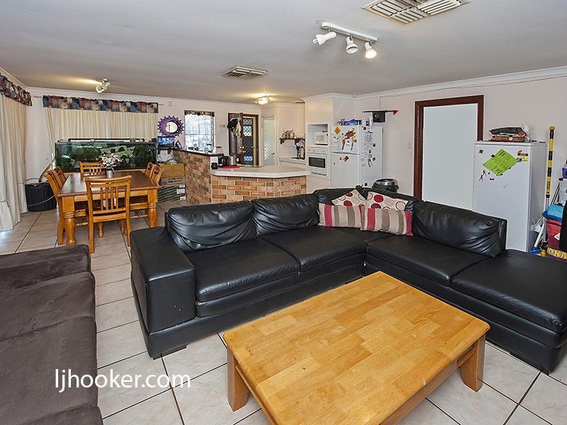 9 Joppa Court, Seville Grove WA 6112