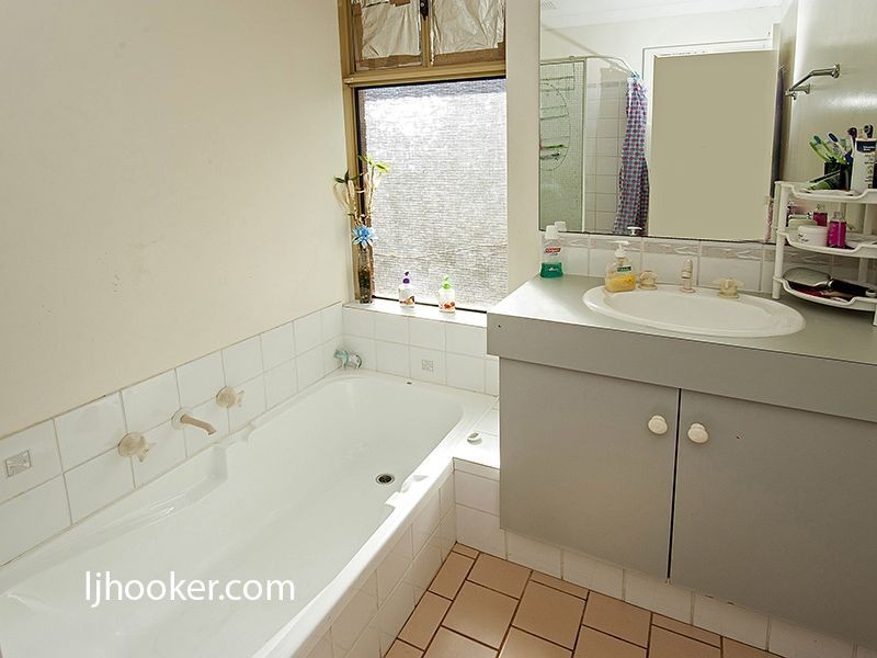 9 Joppa Court, Seville Grove WA 6112