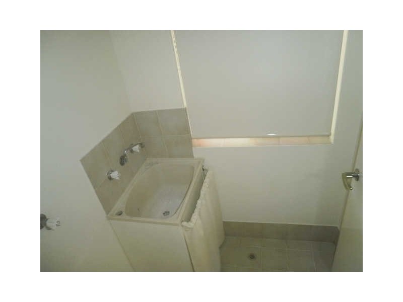 2/27 Berwick Street, Victoria Park WA 6100