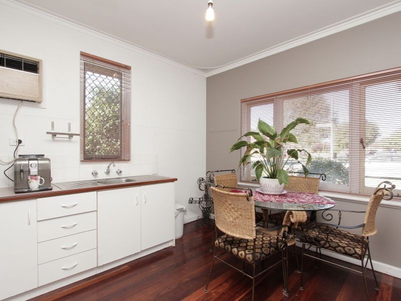 8 Custance Street, Lathlain WA 6100