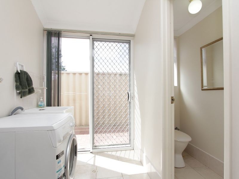 9 Rousham Street, Canning Vale WA 6155