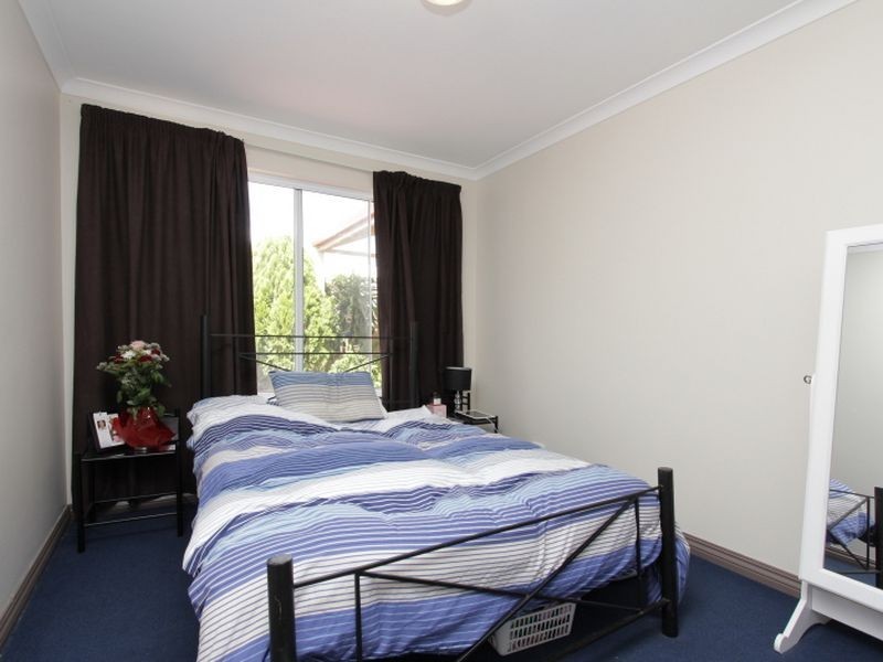 9 Rousham Street, Canning Vale WA 6155