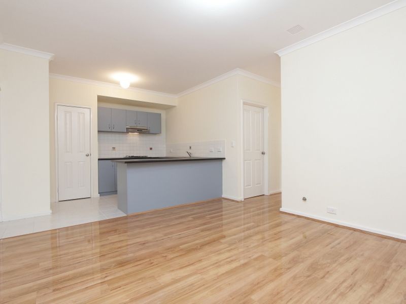 67D Leonard Street, Victoria Park WA 6100