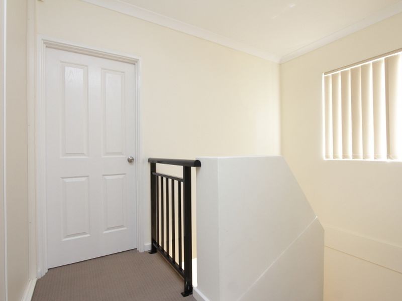 67D Leonard Street, Victoria Park WA 6100