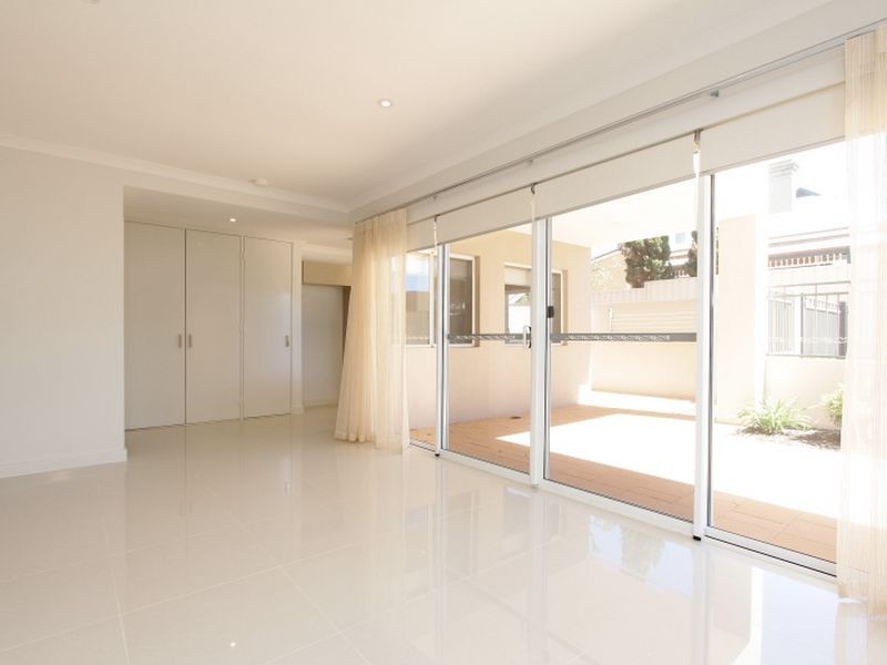 48 Leonard Street, Victoria Park WA 6100