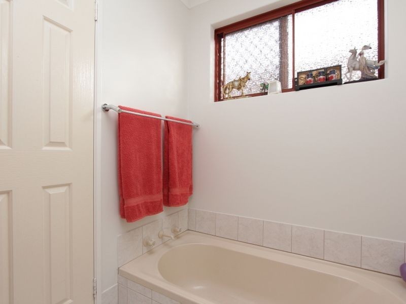 2/32 Crawford Street, Cannington WA 6107