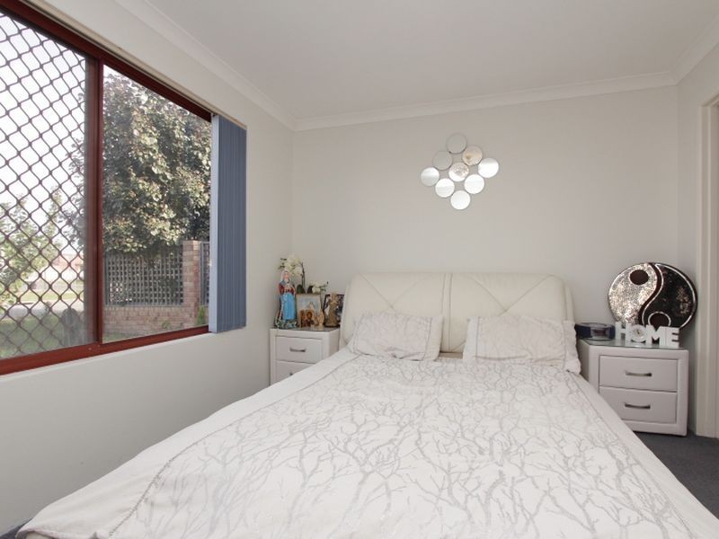 2/32 Crawford Street, Cannington WA 6107