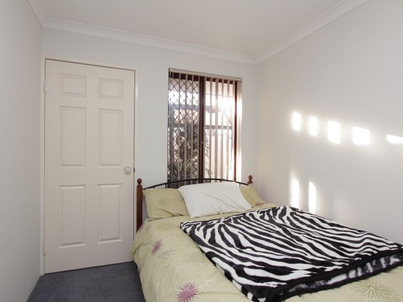 2/32 Crawford Street, Cannington WA 6107