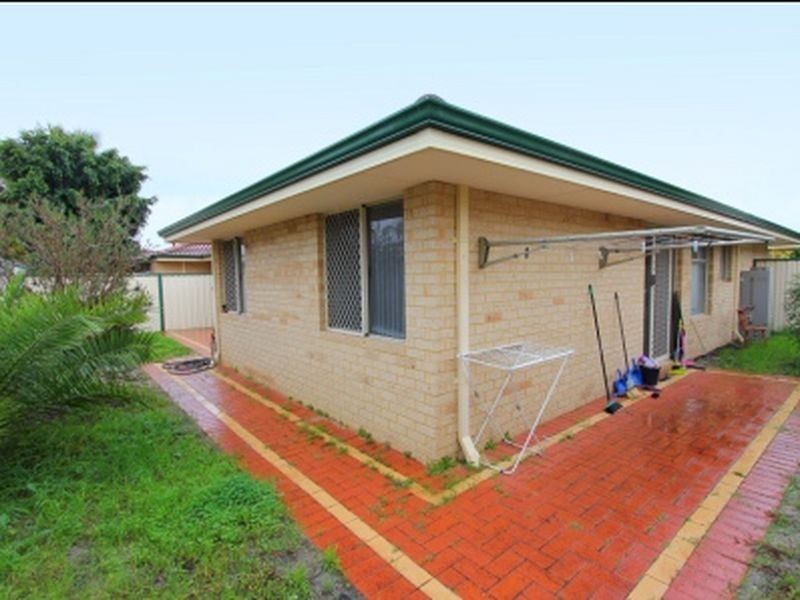 11/9 Lansing Street, Queens Park WA 6107