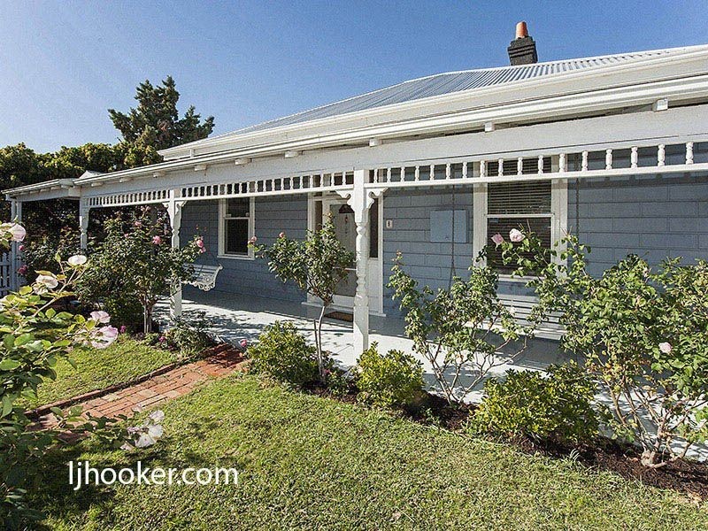 8 Temple Street, Victoria Park WA 6100