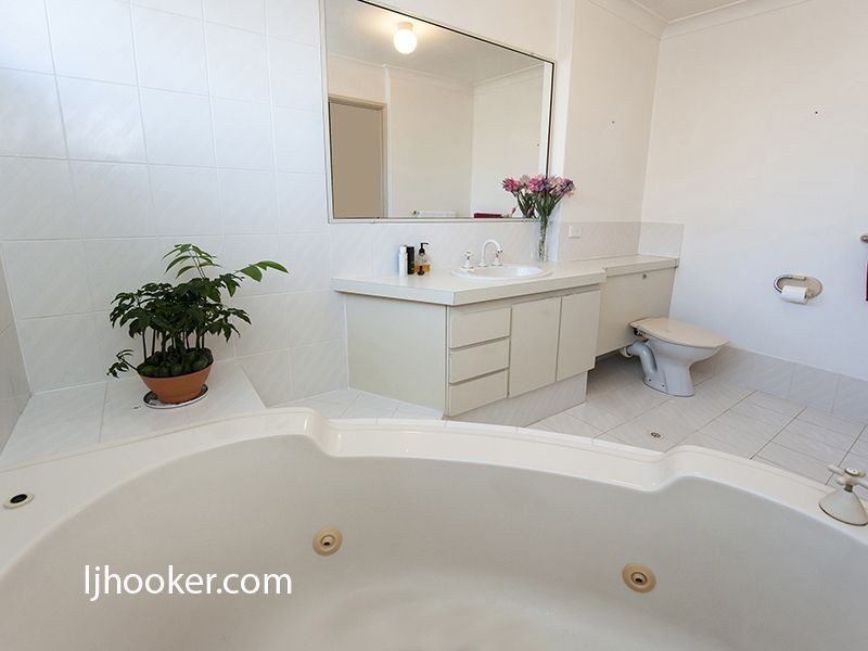 2/84 Powell Street, Joondanna WA 6060