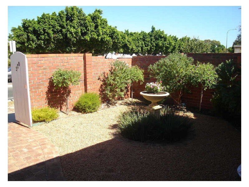 320 Berwick Street, East Victoria Park WA 6101