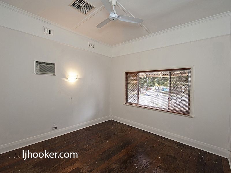 50 Camberwell Street, East Victoria Park WA 6101