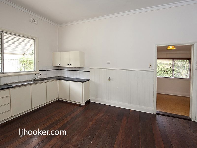 50 Camberwell Street, East Victoria Park WA 6101