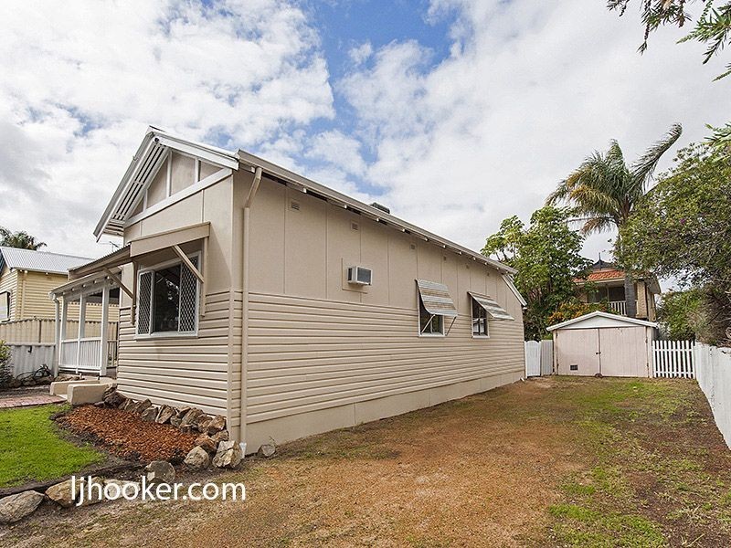 50 Camberwell Street, East Victoria Park WA 6101