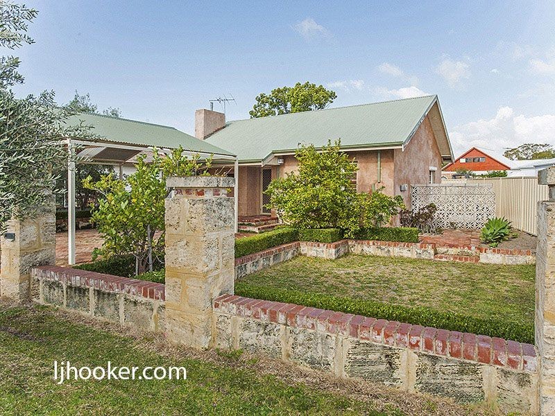 9A Taree Street, St James WA 6102