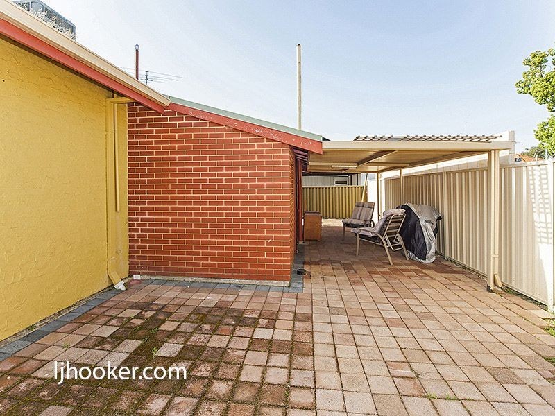 9A Taree Street, St James WA 6102