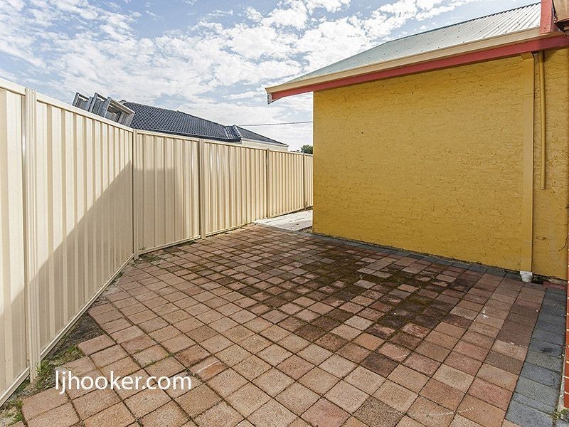9A Taree Street, St James WA 6102