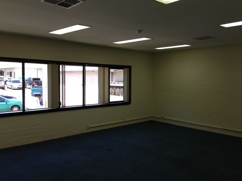 4/300 Albany Highway, Victoria Park WA 6100