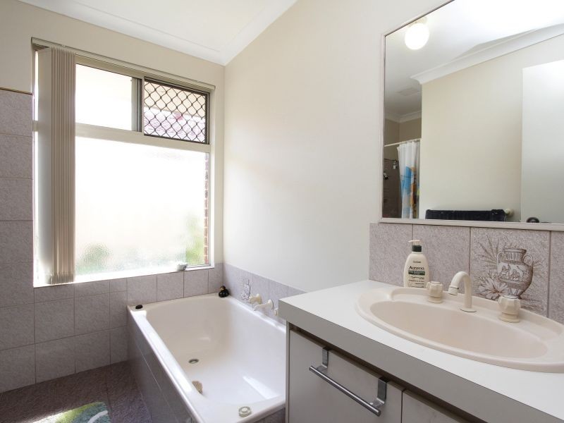 236B Rutland Avenue, Carlisle WA 6101