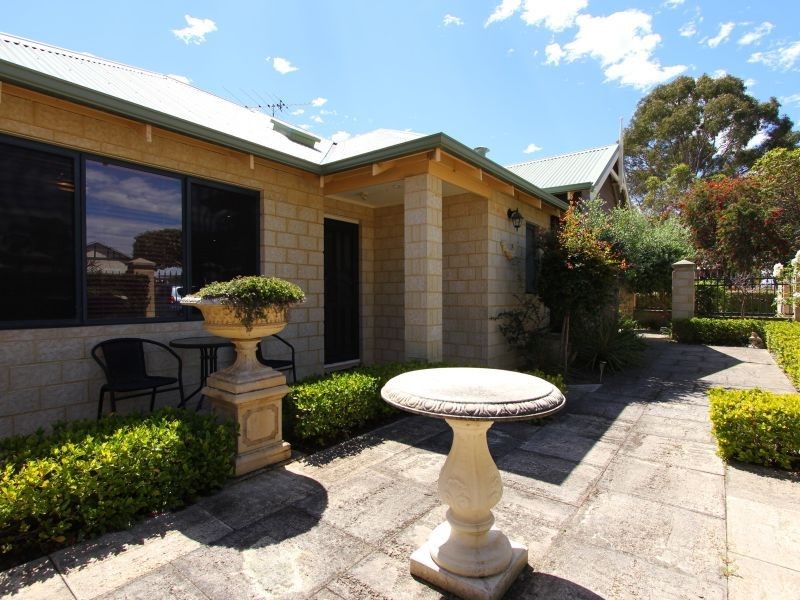 1/53 Manchester Street, Victoria Park WA 6100