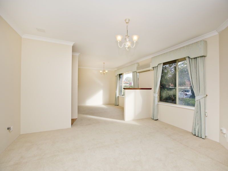 35A Griffin Crescent, Manning WA 6152