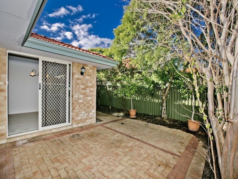 35A Griffin Crescent, Manning WA 6152