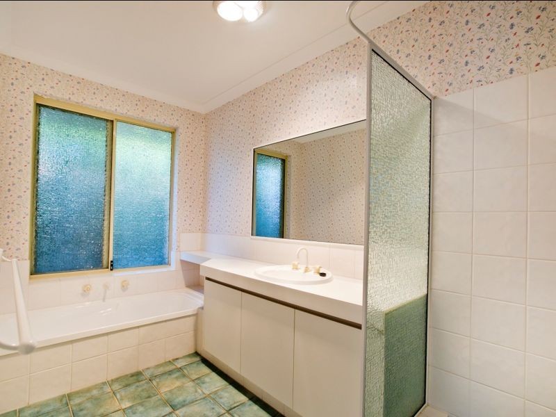 35A Griffin Crescent, Manning WA 6152