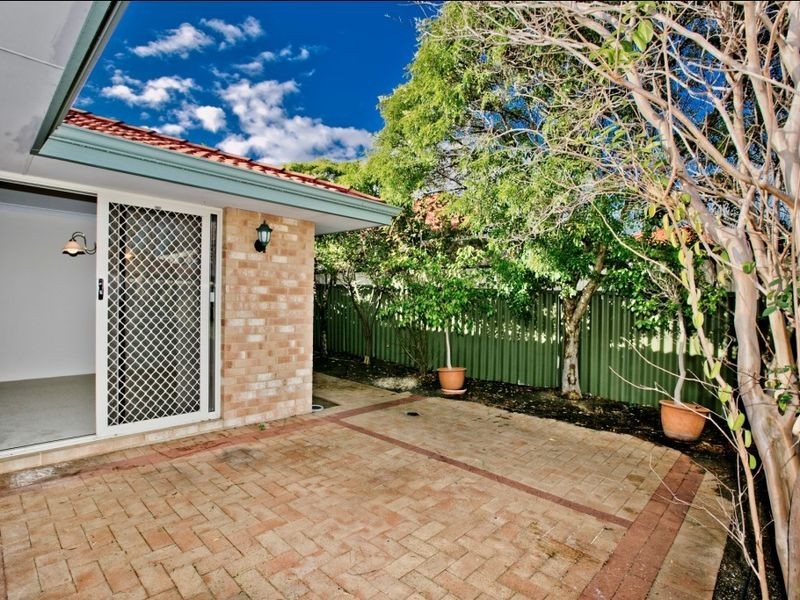 35A Griffin Crescent, Manning WA 6152
