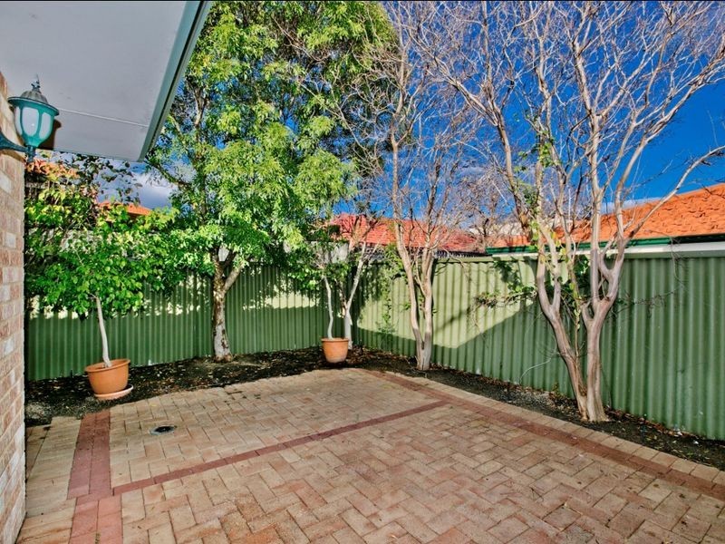 35A Griffin Crescent, Manning WA 6152