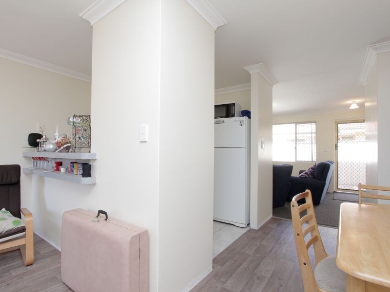 11/9 Lansing Street, Queens Park WA 6107