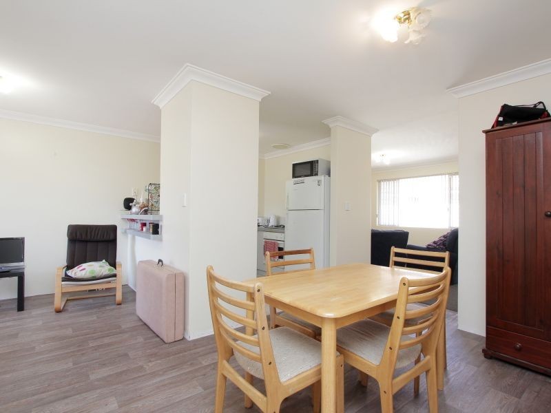 11/9 Lansing Street, Queens Park WA 6107