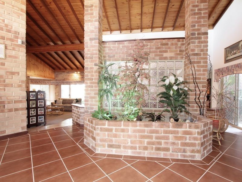 26 Winsor Road, Kalamunda WA 6076