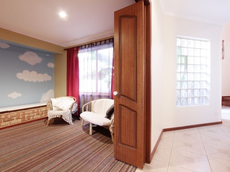 26 Winsor Road, Kalamunda WA 6076