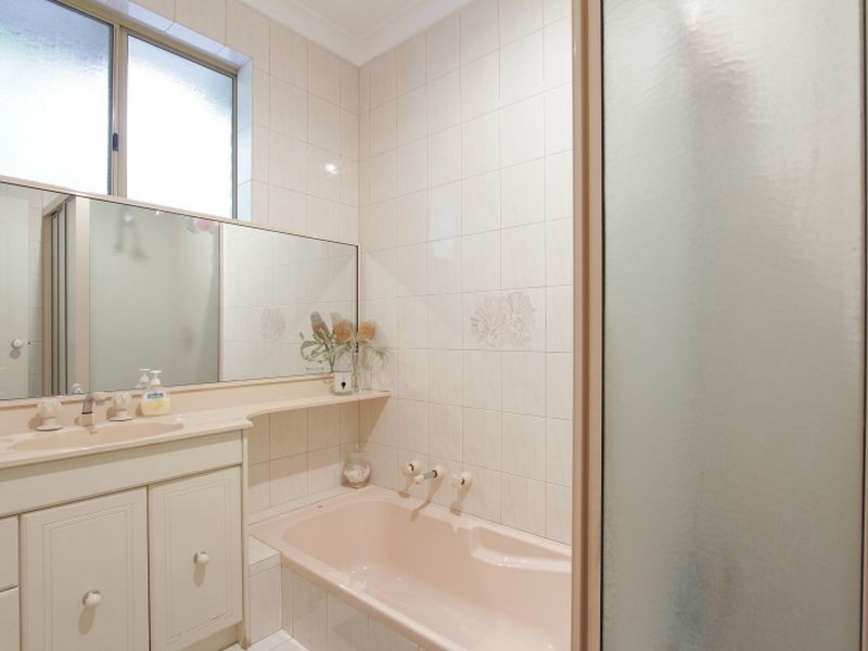 26 Winsor Road, Kalamunda WA 6076