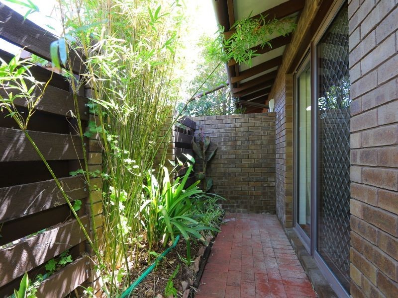3/58 Saunders Street, Como WA 6152