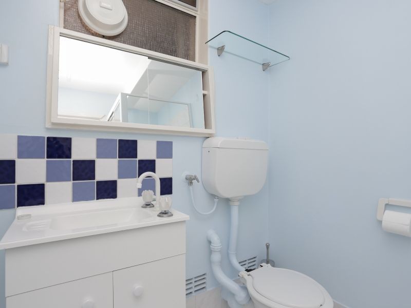 2/4 Comer Street, Como WA 6152