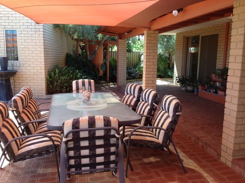 16 Lavender Court, Dianella WA 6059